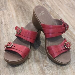 Dansko Women's Red Sandals size 40 Euro (10 US)